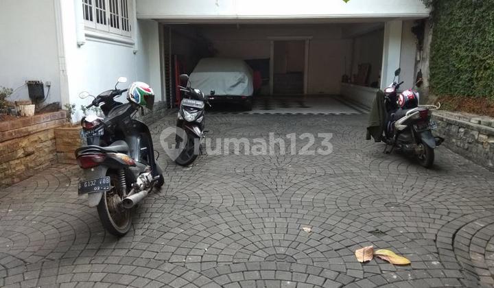 House on Jl. Brawijaya, Kebayoran Baru, South Jakarta 2