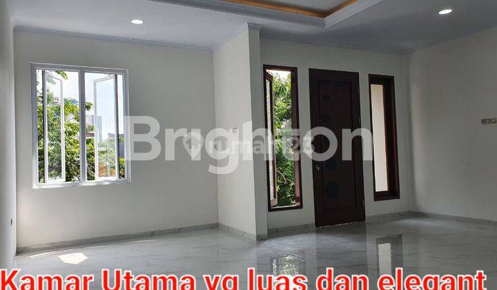 RUMAH BARU SIAP HUNI 3 LANTAI TOMANG 1