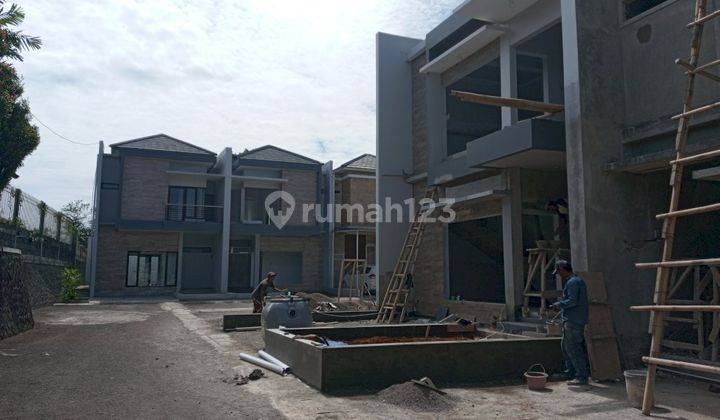 Rumah baru ready stok di bojongkoneng Cikutra Bandung  1