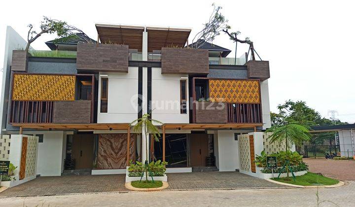 Rumah Sultan Ala Resort Di Barat Jakarta Akses Toll To Toll 1