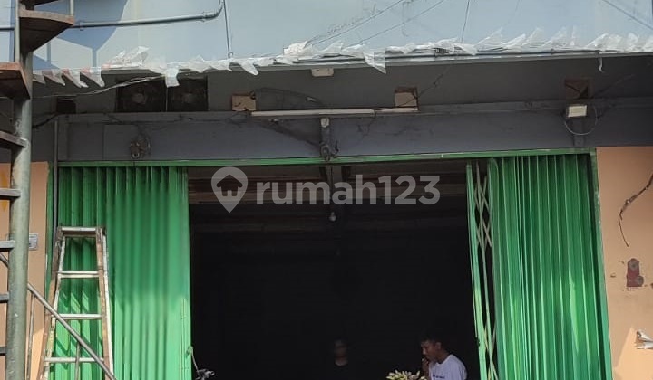 Reposisi Harga !! Rumah Cantik dan terawat di Kebayoran Baru Jakarta Selatan.