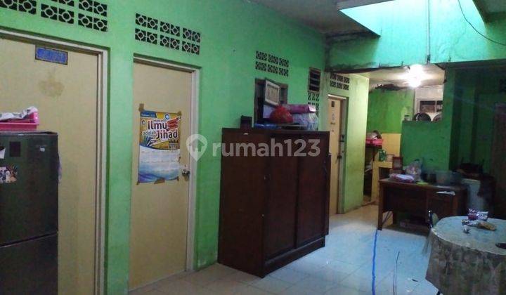 Di Rumah Kost2an hargq NJOP, butuh renovasi..lokasi strategis, Kwitang, Jakpus. 2