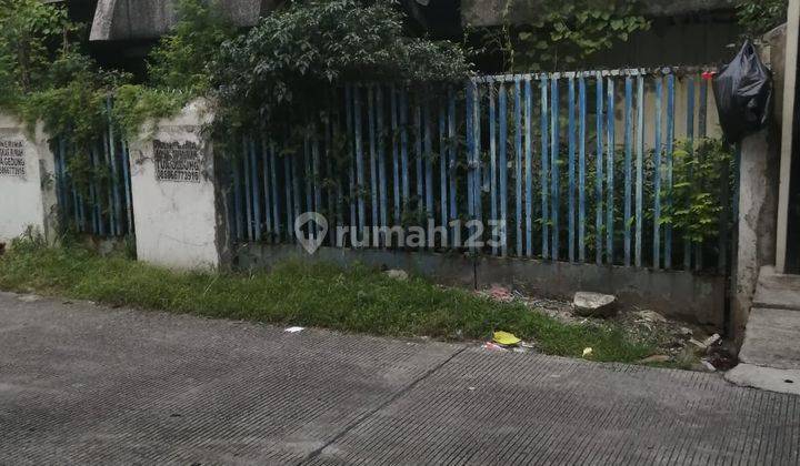 Rumah tua hitung tanah luas 10x20 m2 Jl Kaca Piring Tomang Jakarta Barat 1