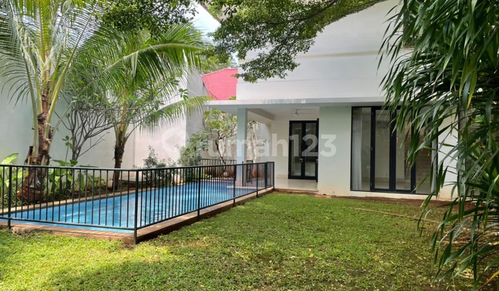 Bright House 4 Bedrooms In A Nice Compound Ajh05022