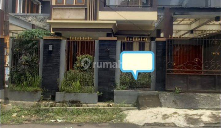 RUMAH BAGUS DI KOMPLEK DEPLU 1