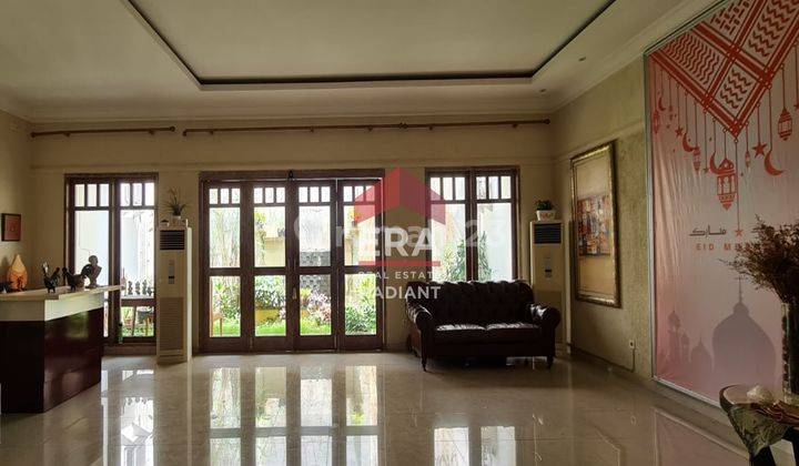 Rumah cantik dalam cluster di Cirendeu 2