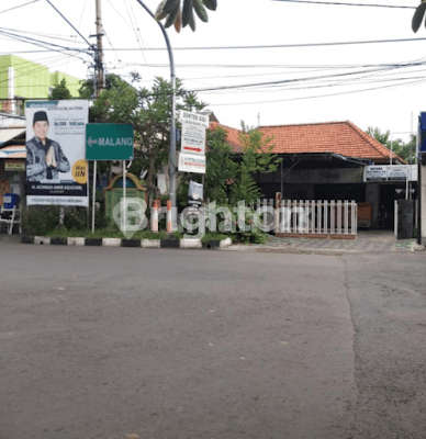 Lokasi strategis, nol jalan propinsi surabaya - malang