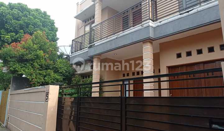 Dijual rumah daerah radio dalam jakarta selatan 1