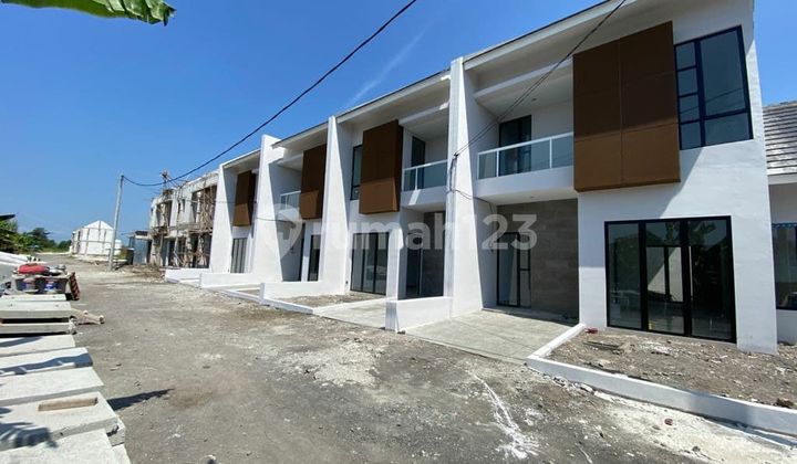 Rumah Moderen 2 Lantai Di Central Park Merr Gunung Anyar Surabaya 2