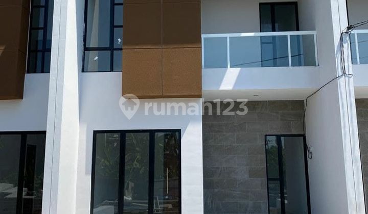 Rumah Moderen 2 Lantai Di Central Park Merr Gunung Anyar Surabaya Rumah Moderen 2 Lantai Di Central Park Merr Gunung Anyar Surabaya