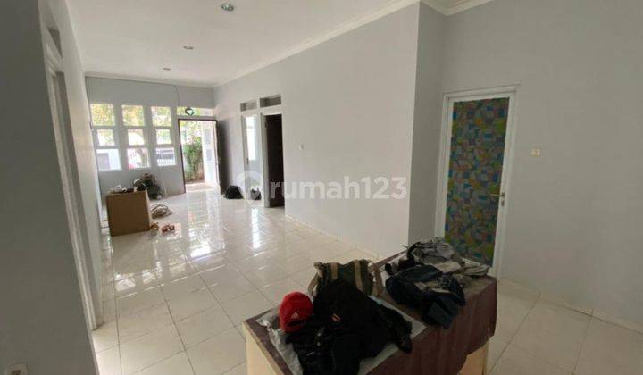 Jual cepat rumah hoek 2