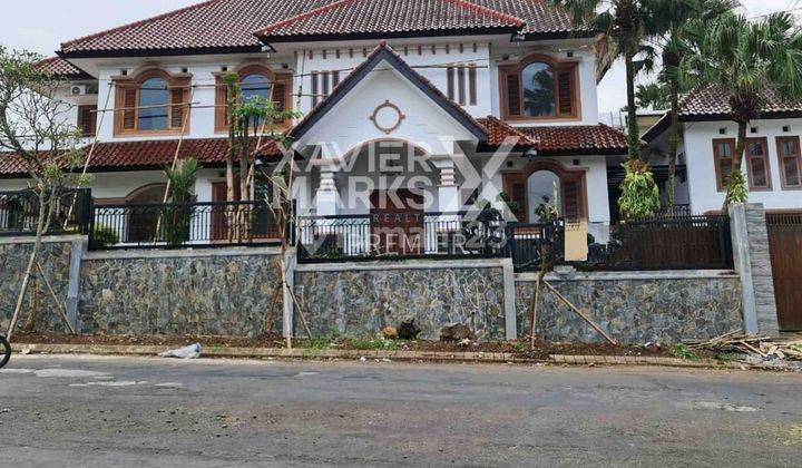 Rumah Mewah Cantik Lingkungan Aman Nyaman di Tidar Boulevard Malang 1