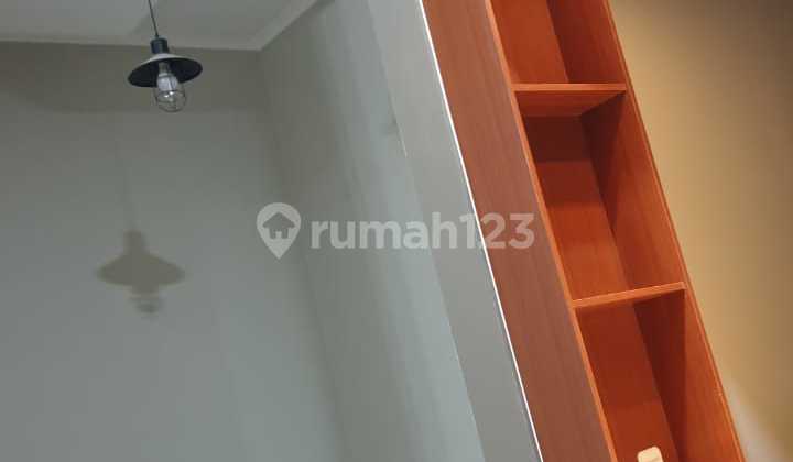 Luxury House in Banyuanyar 2