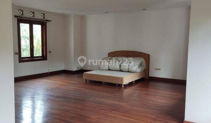 Rumah cantik siap Huni di segitiga emas Jakarta 2