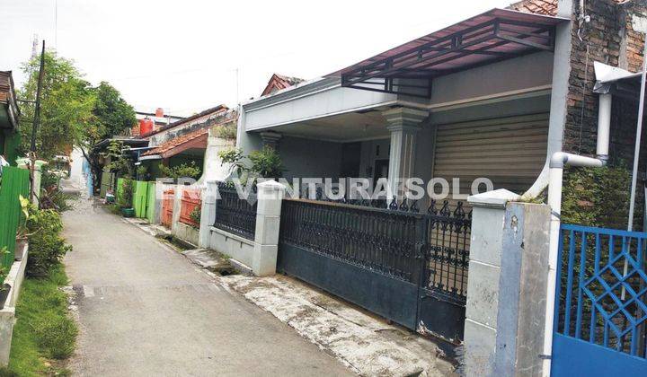 Rumah Strategis Siap Huni Cemani 1