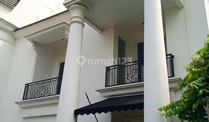 Disewakan Rumah di Kemang Jakarta Selatan 1