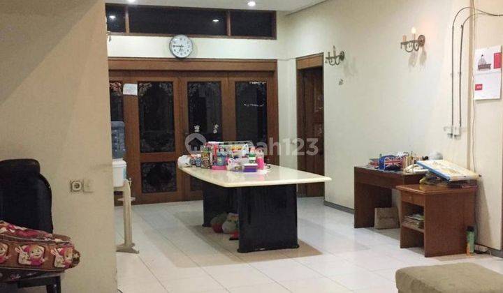 Rumah Terawat Lokasi Strategis di Pasir kaliki Bandung 1