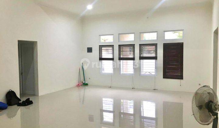 Rumah di Witana Harja Country Estate Pamulang Luas 240m Siap Huni 2