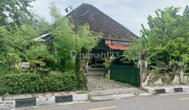 Rt. Rumah Dekat Alun Alun Kidul Yogyakarta. 1