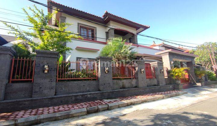 Rumah Luas Istimewa Di Kawasan Elite Renon Denpasar 1