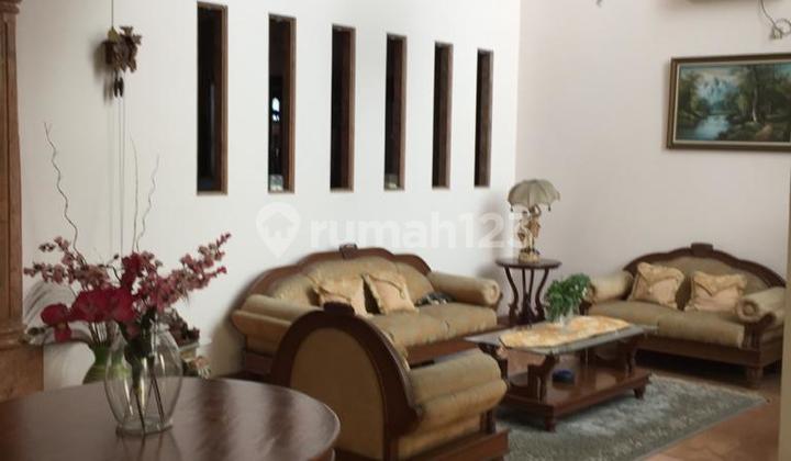 LUXURIOUS WELL-MAINTAINED READY-TO-OCCUPY HOUSE IN BINTARO 2
