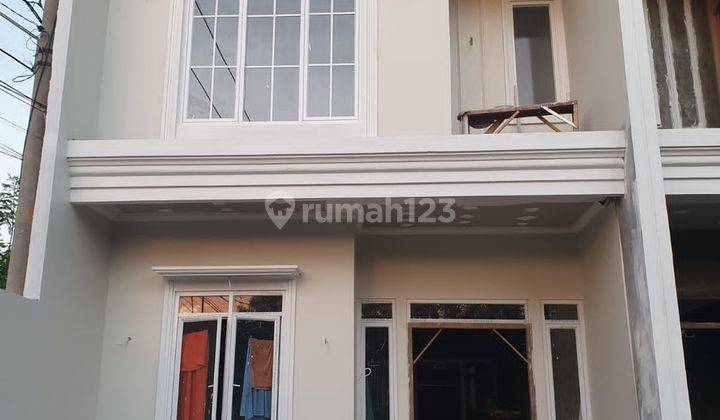 Rumah 2 Lantai Dekat GDC Depok, Stasiun KRL, Tol Cijago 2