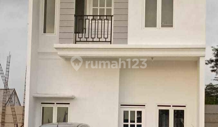Rumah 2 Lantai SHM Lengkap Dekat Binus Araya di Malang Rumah 2 Lantai SHM Lengkap Dekat Binus Araya di Malang