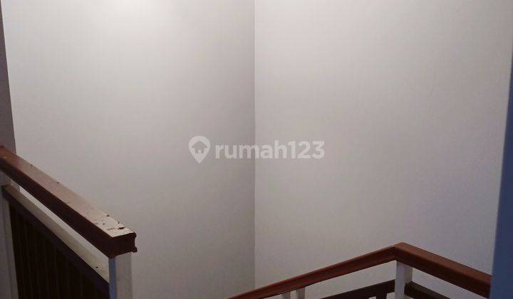 Dijual Rumah 2 lt Lokasi Strategis Gandul Cinere 2