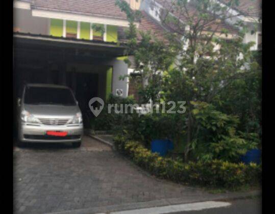 Rumah tumbuh 1 Lantai, semi Furnish, Carport 2 mobil ,Legenda Wisata Cibubur 1