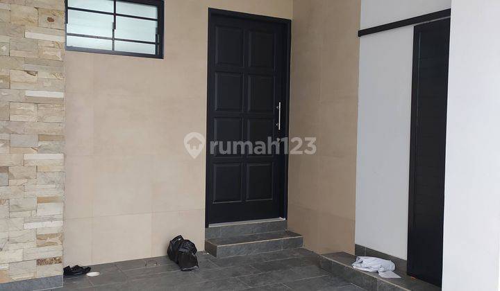 Rumah Cantik Siap Huni + Private Pool Di Jagakarsa Jakarta Selatan 2