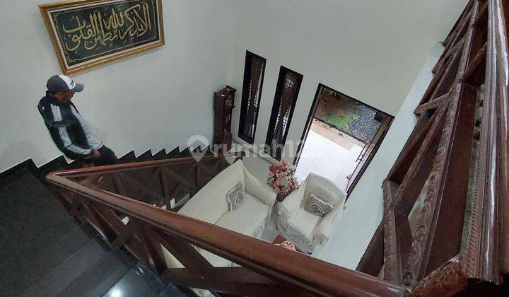 DIJUAL RUMAH FULL FURNISH DI JAKARTA BARAT,  TANAH SUPER LUAS 2