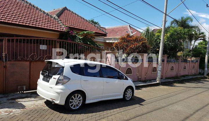 rumah besar satu lantai akses jalan utama tidar villa estate malang 1