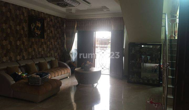 Rumah Hook Full Furnish di Danau Indah, Bisa Nego 2