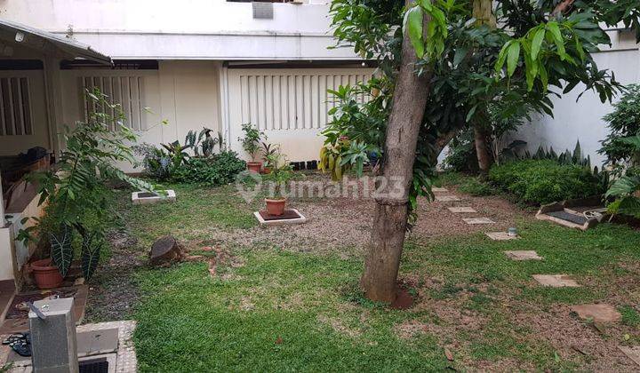 Rumah lama hitung tanah area gaharu cipete 2