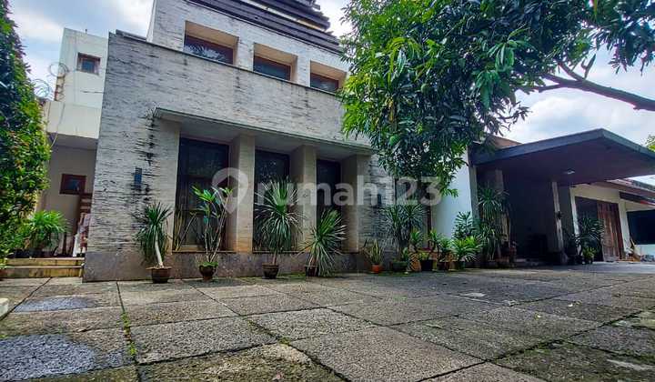 Rumah bagus Siap huni lebak bulus ,Jakarta Selatan 