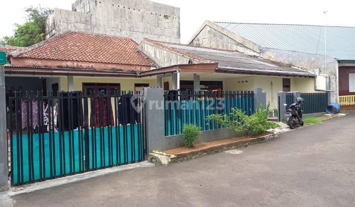 Dijual Tanah Bonus Rumah di sebelah sekolah Batutulis 1