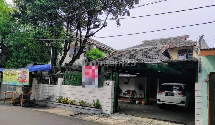 rumah di sukabumi selatan kebon jeruk jalanan depan ramai dan hidup  1