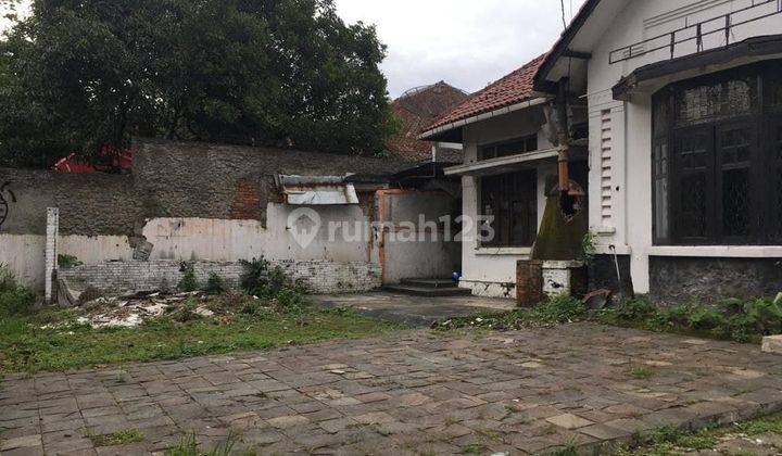 Rumah Belanda Jalan Flores Sayap Riau Lokasi Terbaik 2