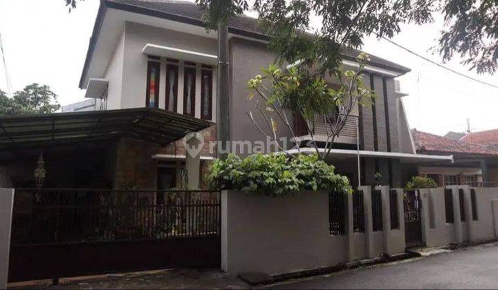 Rumah Lux Terawat Lokasi Strategis Turangga Buah Batu 2