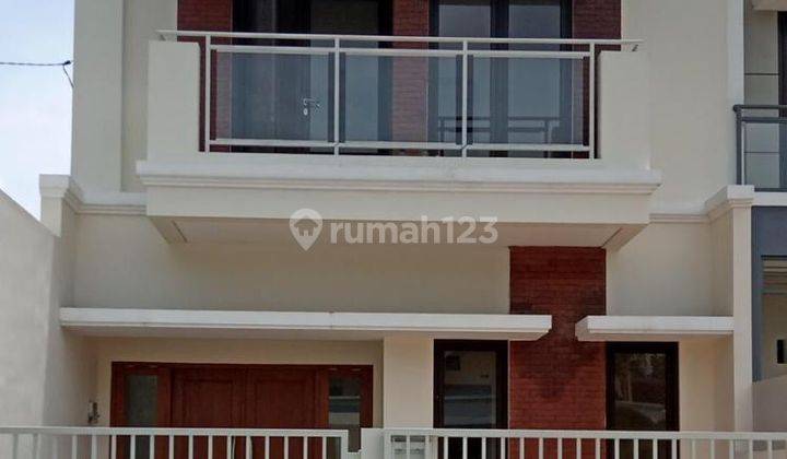 RUMAH BARU  2 LANTAI LOKASI STRATEGIS 1