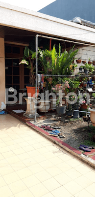 RUMAH MASIH DIHUNI DI KELAPA LILIN, KELAPA GADING 2