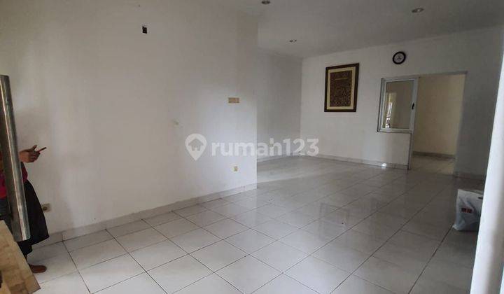 Rumah 2 Lantai 1.8 M-an Bisa Nego Kota Wisata 2