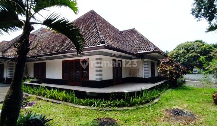 Jual Rumah Belanda sangat terawat Sayap Riau 1