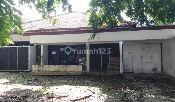 Rumah Strategis Luas dan Asri Kota Cirebon  2