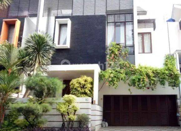 Rumah cantik asri nyaman di pondok kelapa duren sawit  1