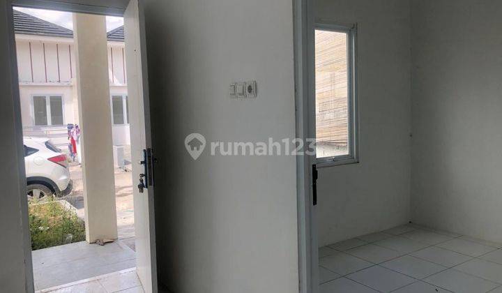 Rumah Sudah Jadi, Oper Kredit, Belum Pernah Huni, Dekat Stasiun 2