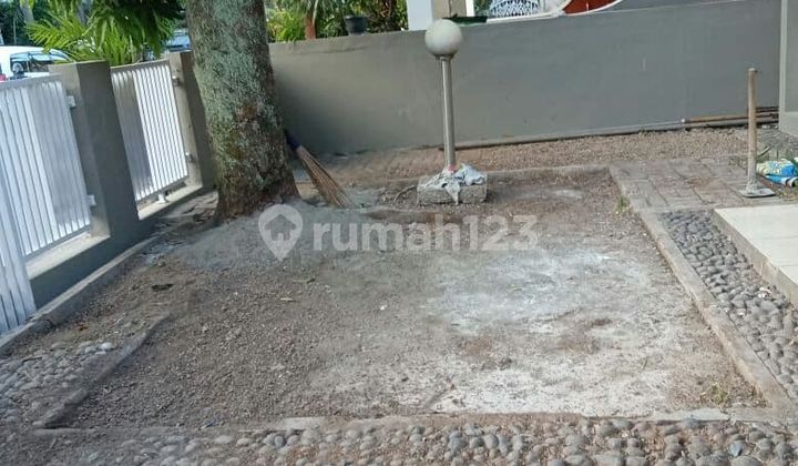 DIJUAL RUMAH SIAP HUNI 2 LANTAI DI  ANTAPANI BANDUNG