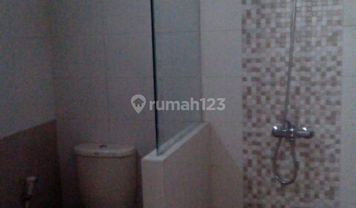 Rumah Bagus Minimalis Terawat Hunian Nyaman di Taman Kopo Indah 1 2