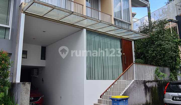 Townhouse kemang full furnish