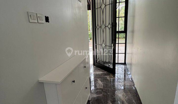 Foresta Rumah Lebar 8 View Lepas Classic Modern Brand New 4M 2